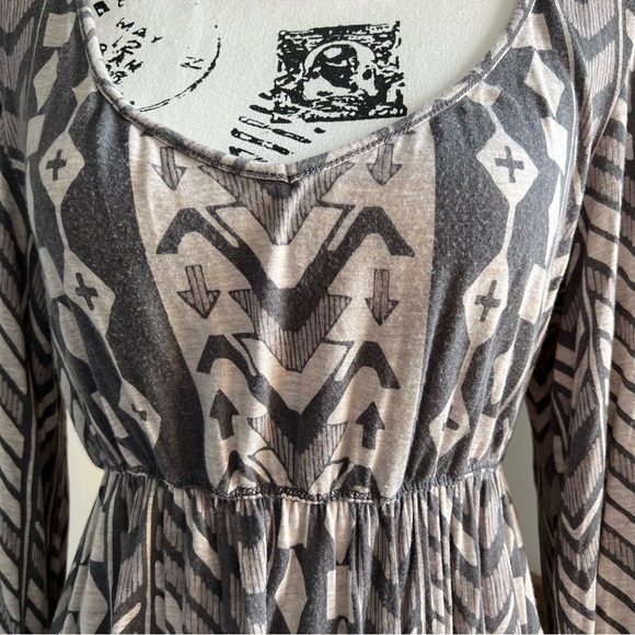 Nurture Gray Pattern Rayon and Spandex Soft & Comfy Long Sleeve Dress Size Large - Picture 8 of 11